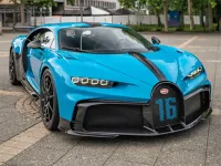Bugatti Sports Car Puzzle image