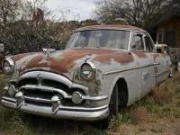 Old Rusty Cars Differences image